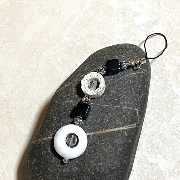 2/20$, Natural Stone Lucky Charm for Phone, Key Ring, Essential Oil Diffuser - Picture 6 of 7